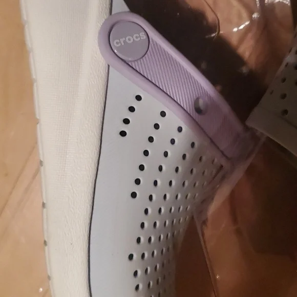 LiteRide by Crocs Kids Sz. J 2 Clogs - Picture 4 of 10